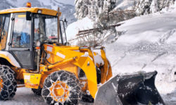 How Leasing Equipment Can Help You Manage Your landscaping or snow removal business